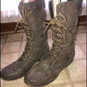 Size 7.5 Madden Girl Boots